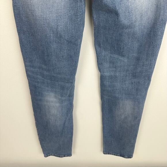 DSTLD Womens High Rise Button Fly Distressed Mom Medium Wash Blue Jeans 26 x 30 - Picture 6 of 11